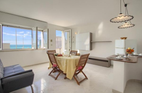 Front Beach Torre Mozza by LoveSud